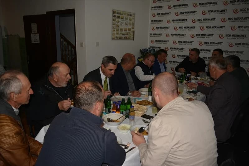 Iftar u Bosnaskoj Dubici