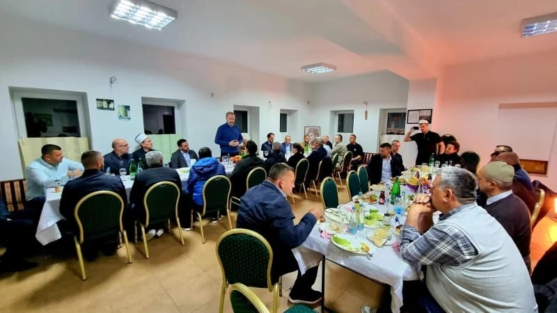Bakir Izetbegović u Vlasenici