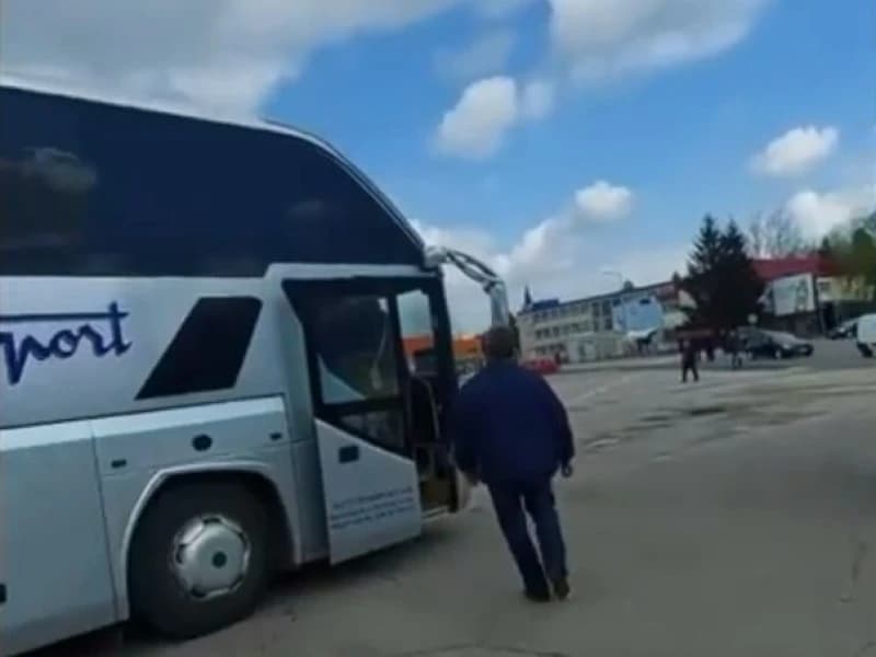 Autobus za penzionere za skup u Banjoj Luci
