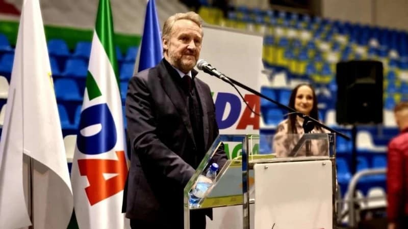 Bakir Izetbegović