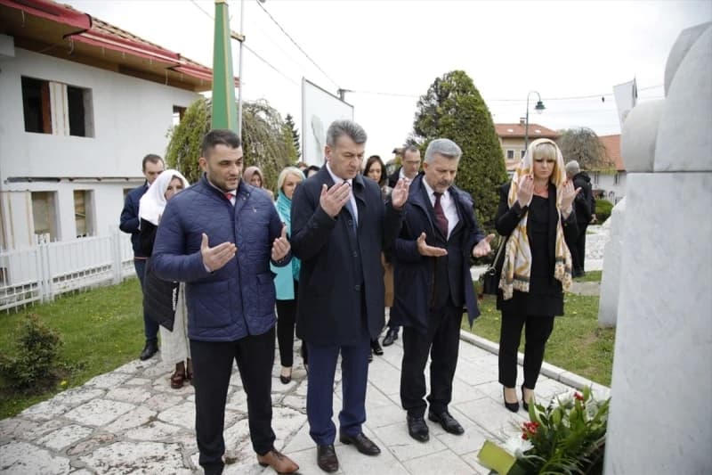Šehidsko mezarje Kovači