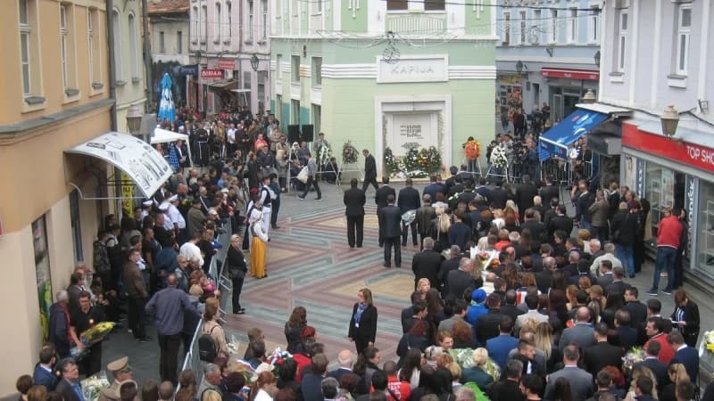 Odavanje počasti ubijenima na Kapiji