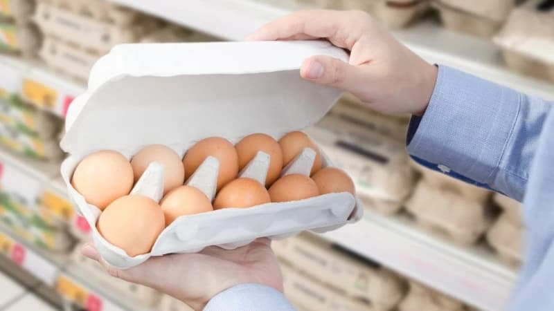Znate li zašto blagajnice na kasi u prodavnici otvaraju kutije za jaja?