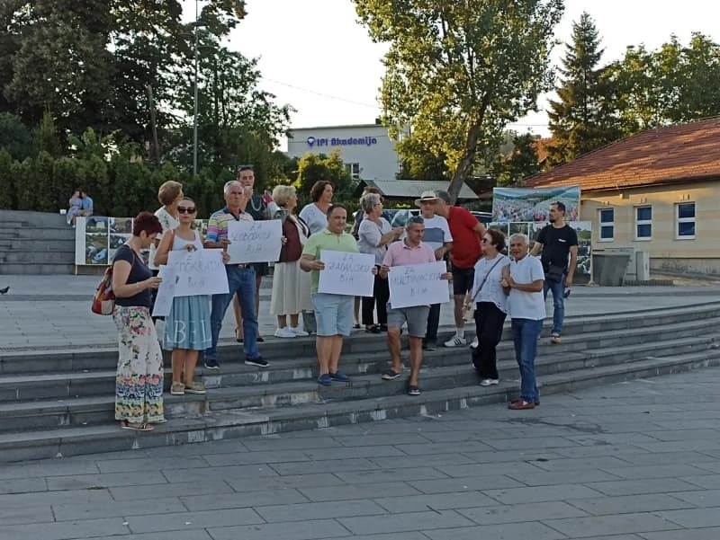 Okupljanje u Tuzli