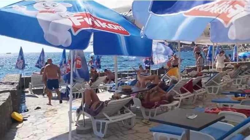 Ponta kafić, Crna Gora 