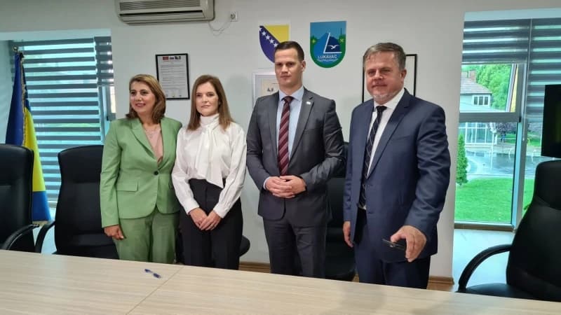 U Lukavcu potpisan protokol