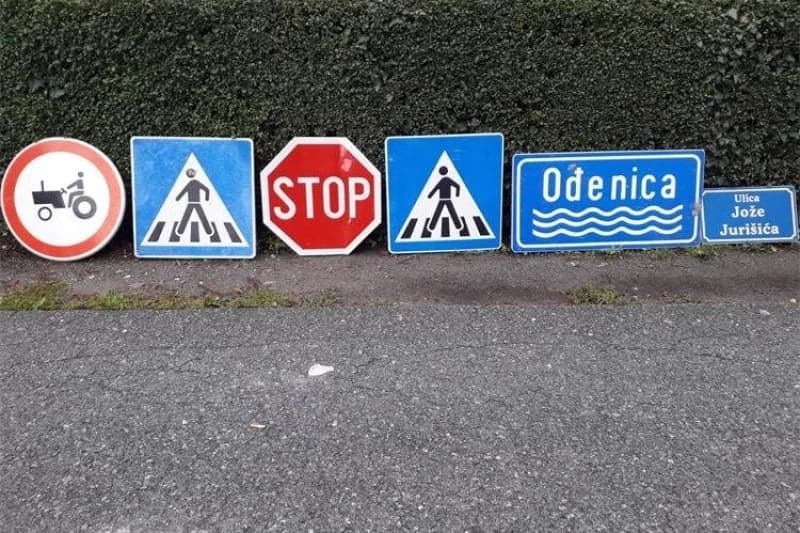 Ukradeni znakovi