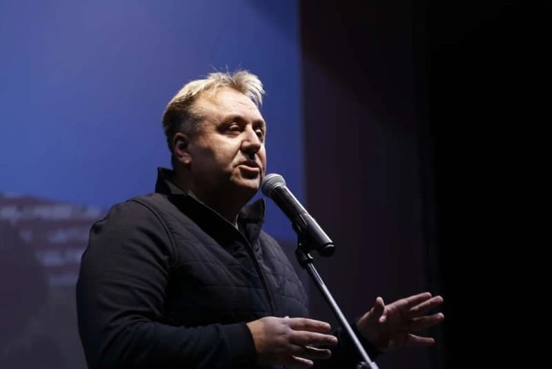 Avdo Huseinović