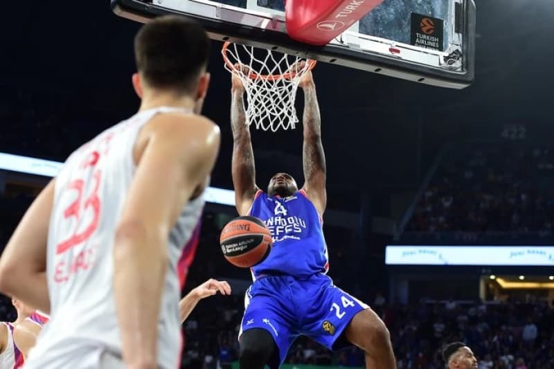 Prvak Evrope porazio Crvenu zvezdu