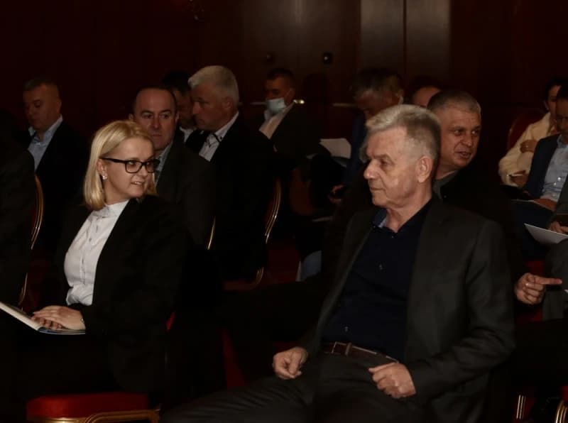 Elzina Pirić i Mirsad Kukić