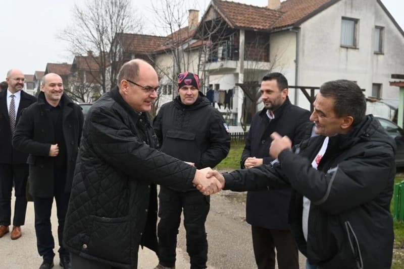 Christian Schmidt u naselju Pet jezera