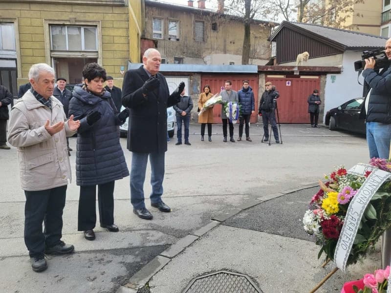 Isovića sokak, počast žrtvama