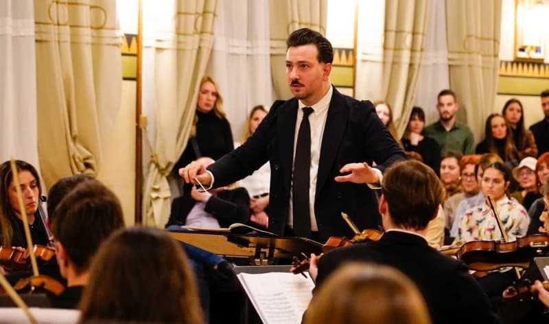 U Vijećnici održan koncert Orkestra Muzičke akademije UNSA