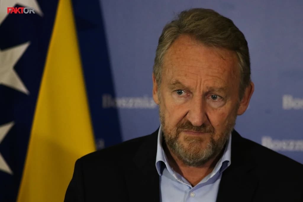 Izetbegović: Naše misli su sa cijelom turskom nacijom u ovom teškom vremenu