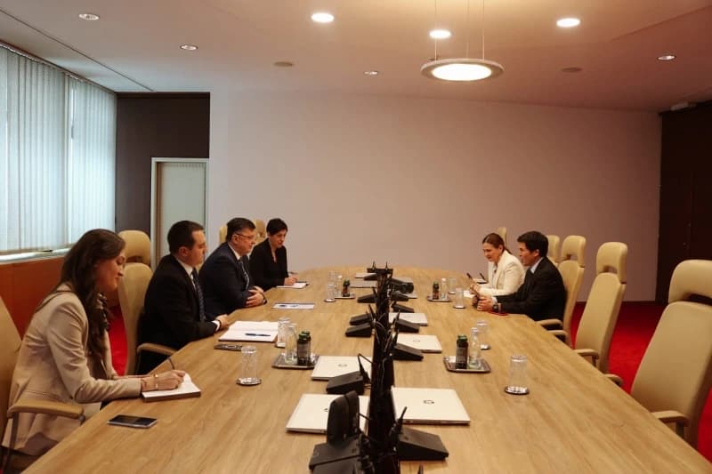 Predstavnik MMF-a Jewell iznenađen Schmidtovim izjavama o uvjetovanju finansijske pomoći RS-u