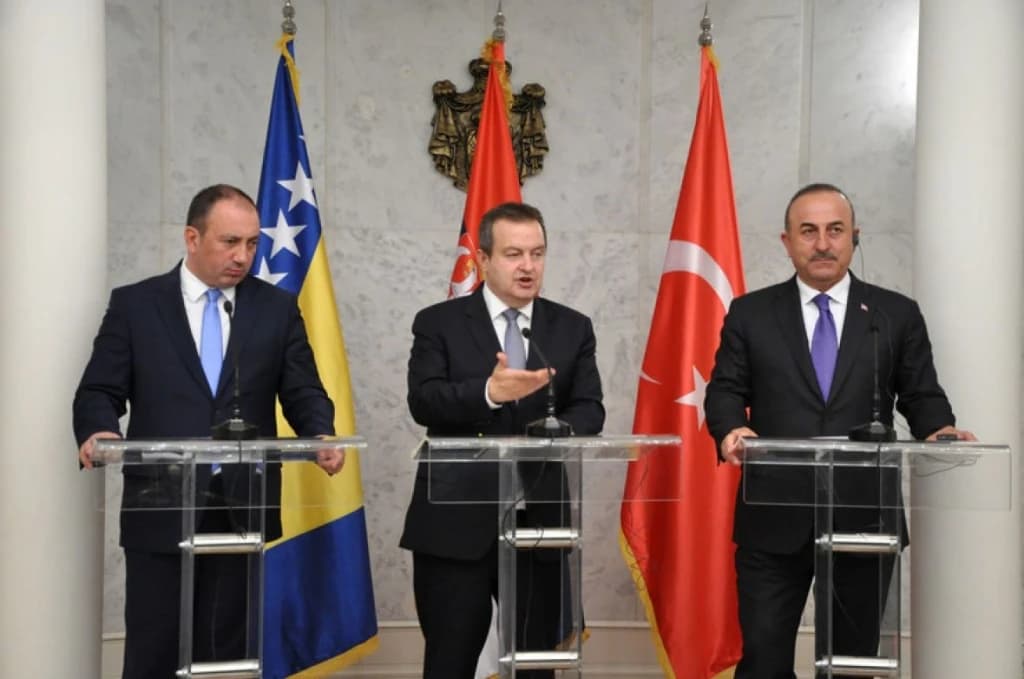 Igor Crnadak, Ivica Dačić i Mevlut Cavusoglu se sastaju u Banjoj Luci