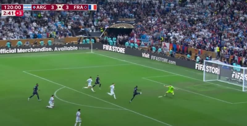 Tragičar finala sa Mundijala u Kataru pred potpisom za PSG