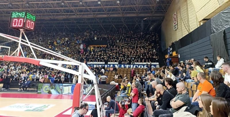 Zmajevi će imati veliku podršku sa tribina: Mejdanom se ori "Bosnom behar probeharao"