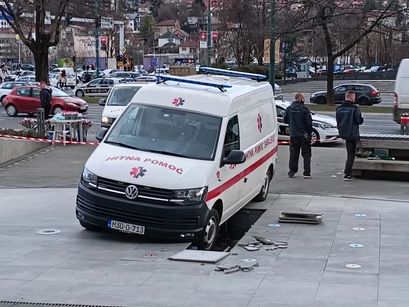 Vozilo hitne, Alta 