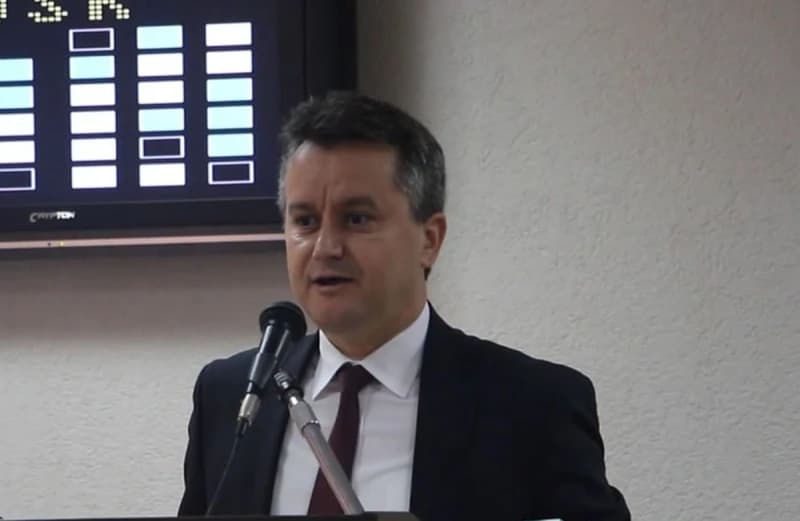Zikrija Duraković