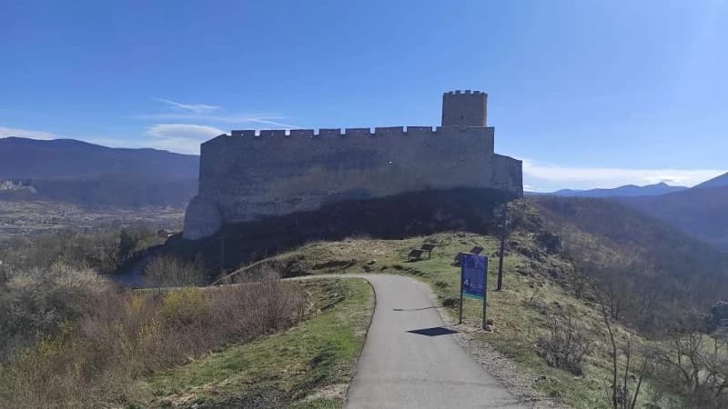 Sokolac, Bihać 