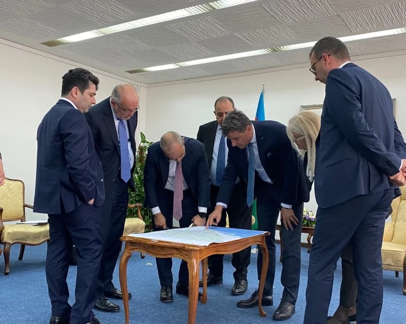 Delegacija Azerbejdžana, Fadil Novalić 