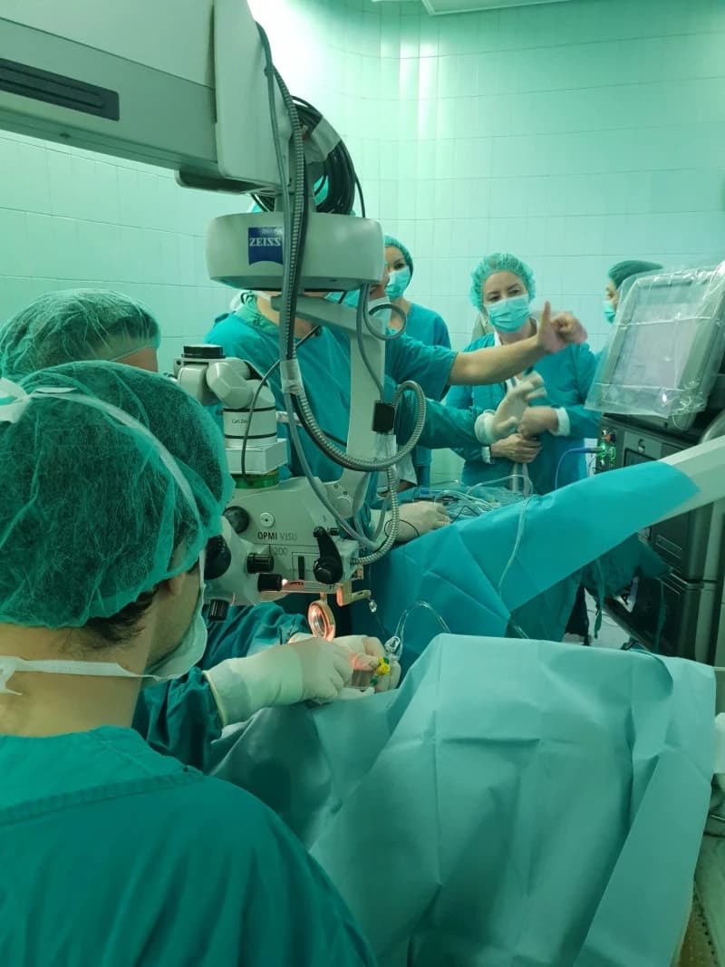 Klinika za očne bolesti KCUS-a nastavlja niz uspješnih transplantacija rožnjača