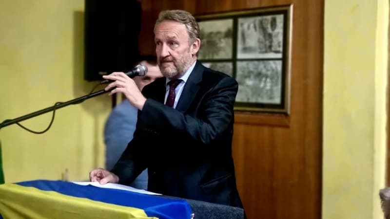 Bakir Izetbegović 