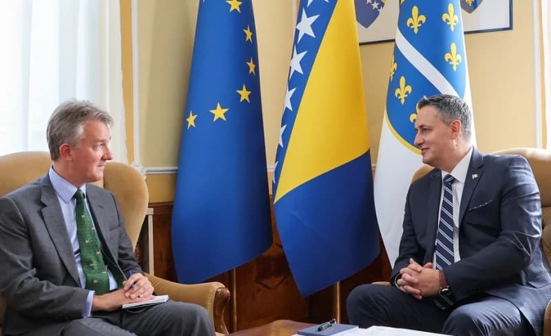 Denis Bećirović, Julian Reilly 