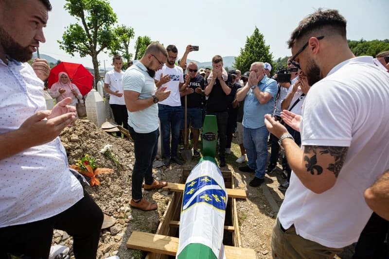 Elvir Salčinović, dženaza, Potočari