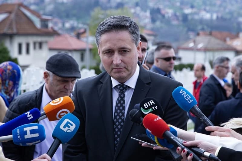 Denis Bećirović