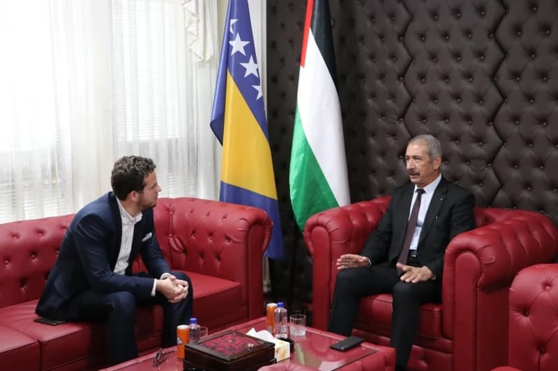Palestinski ambasador,  Rezeq Namoora, Nihad UK