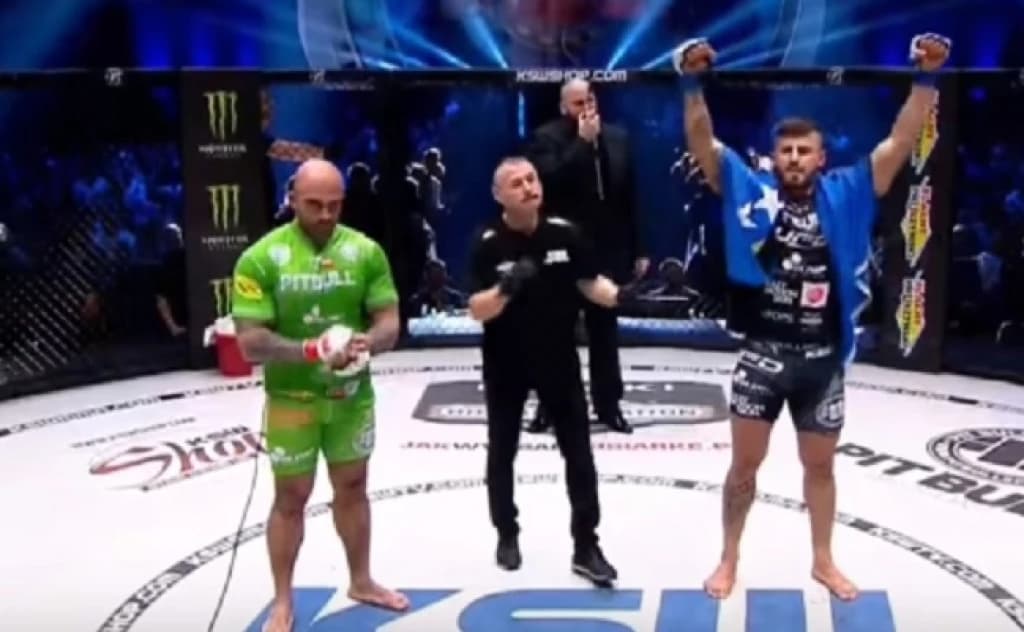 Junuzović novi nokaut proslavio sa zastavom BiH