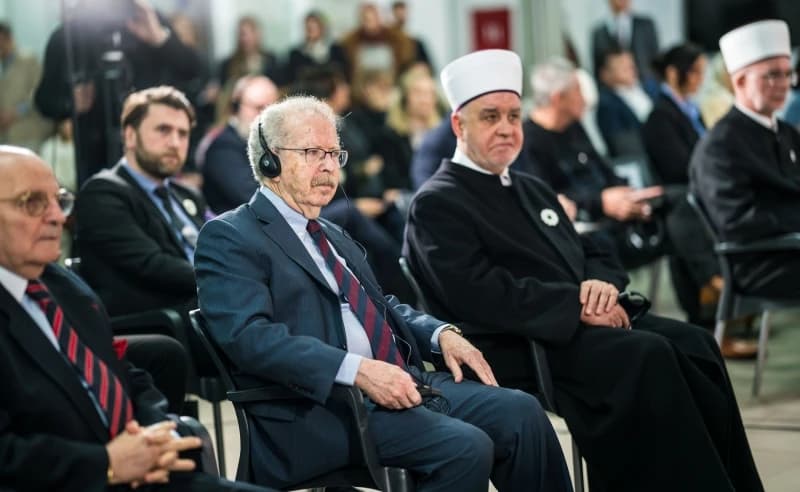 U Memorijalnom centru Srebrenica obilježen Međunarodni dan sjećanja na žrtve Holokausta