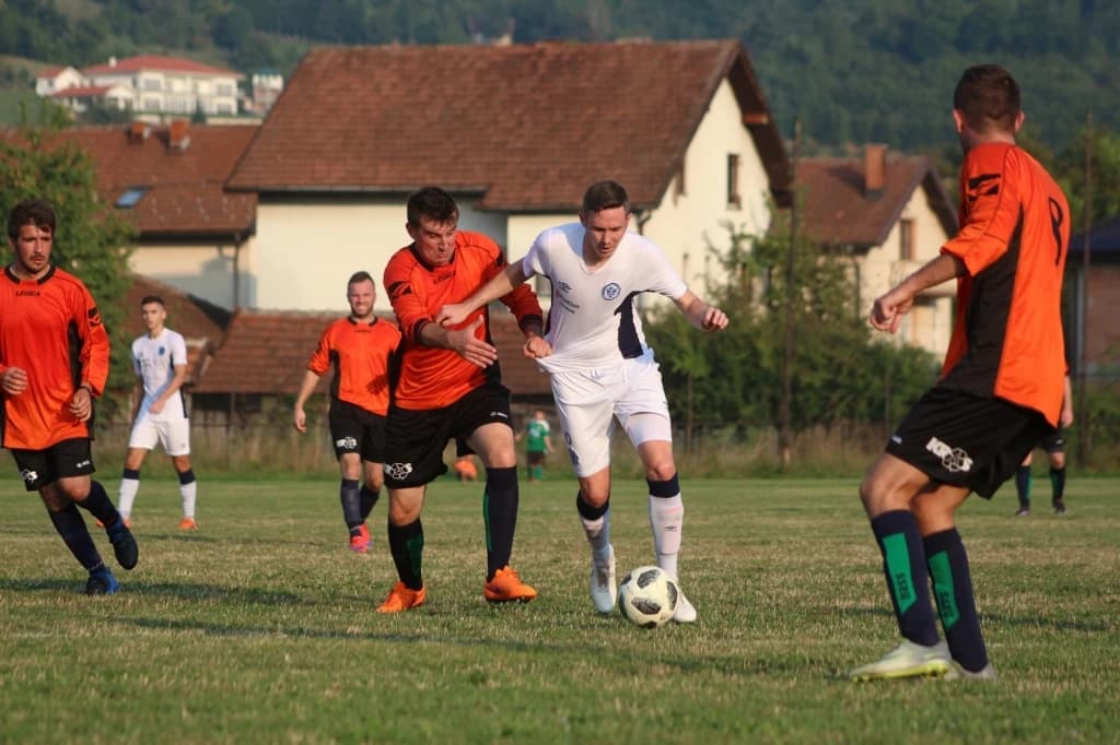 Prijateljska utakmica FK Ozren - FK Željezničar