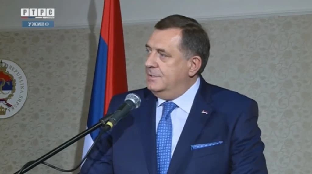 Dodik: Uklanjanje zastave RS-a dokaz je da zgrada Predsjedništva nije sigurna za mene