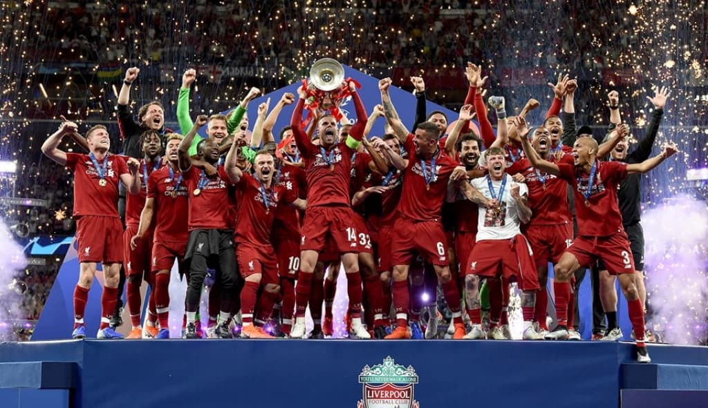 Klupsko rukovodstvo Liverpoola pripremilo specijalno iznenađenje za  fudbalere
