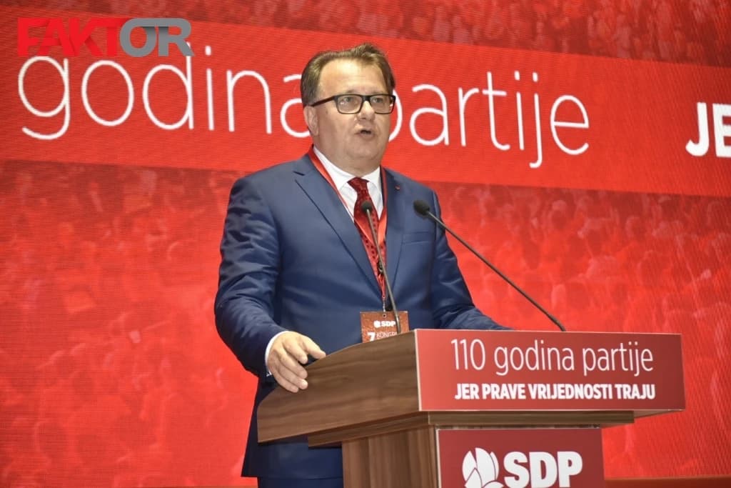 "SDP će slijediti Corbynov put": Šta je Nikšić zapravo rekao o Britancu koji je branio Miloševića