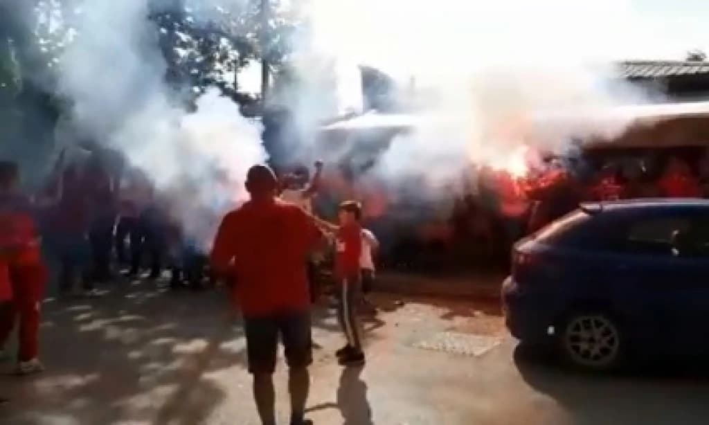 Navijači Veleža: Daj nam Zrinjski da se igramo...
