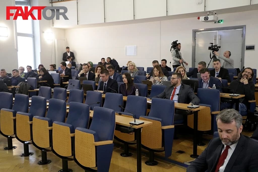 Zastupnici Skupštine Kantona Sarajevo o smjeni Vlade