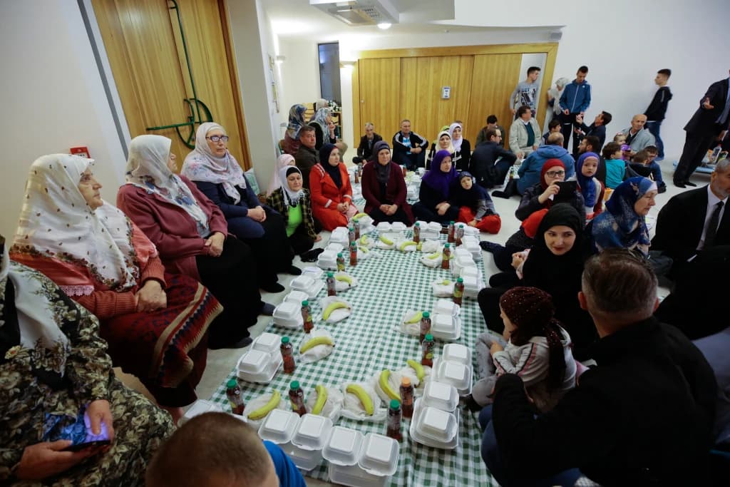 Sentop na zajedničkom iftaru u Livnu: Turska je uvijek uz vas