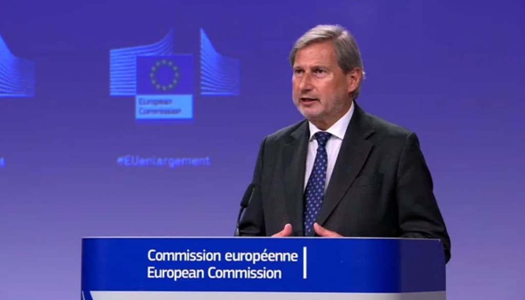 Johannes Hahn