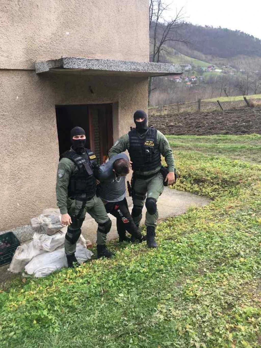 Sud ga pustio da "odmori" od zatvora, on nastavio s kriminalom: Poznato koga su specijalci uhapsili u Žepču