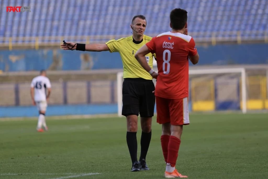 Premijer liga BiH: Ko je ove jeseni dobio najviše crvenih kartona?