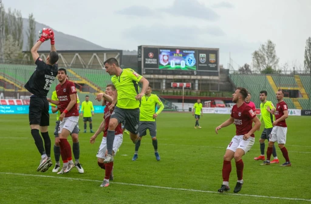 Oko Koševa "kruži" nekoliko imena, ko će pritisnuti dugme za restart? 