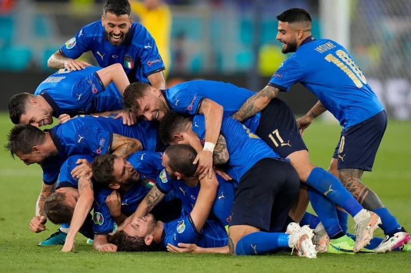 Mečevi u istom terminu: Italijani u osmini finala, ko će im se pridružiti