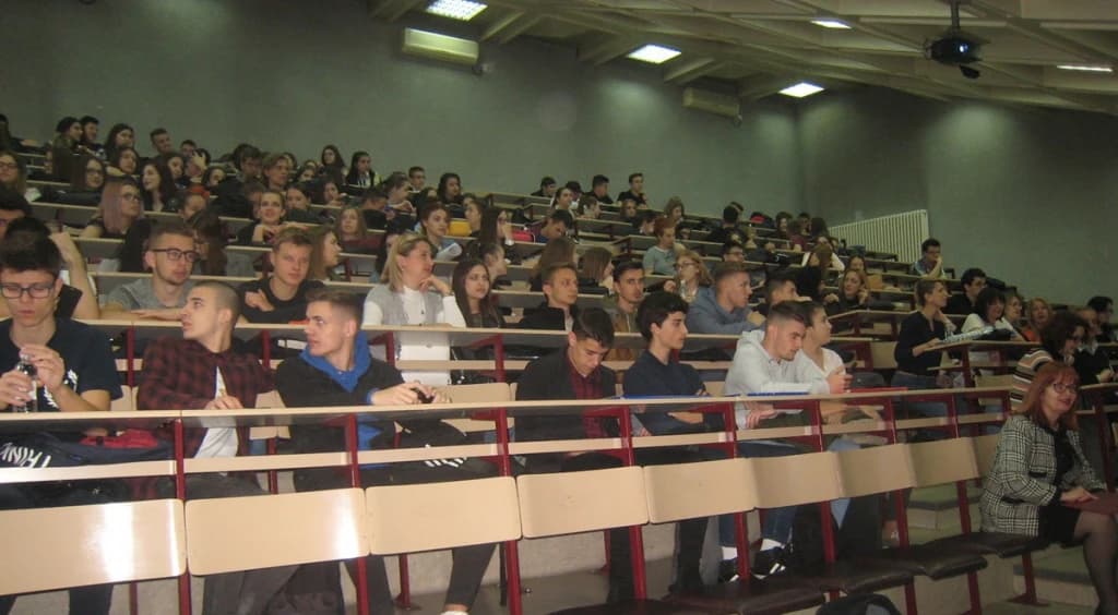 Matematički polumaraton počeo u Tuzli