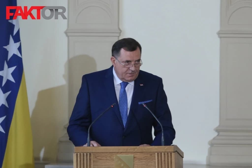 Milorad Dodik čestitao Bajram