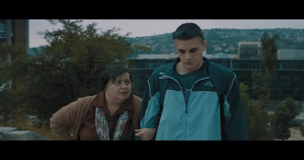 Scena iz filma "Majkino zlato"