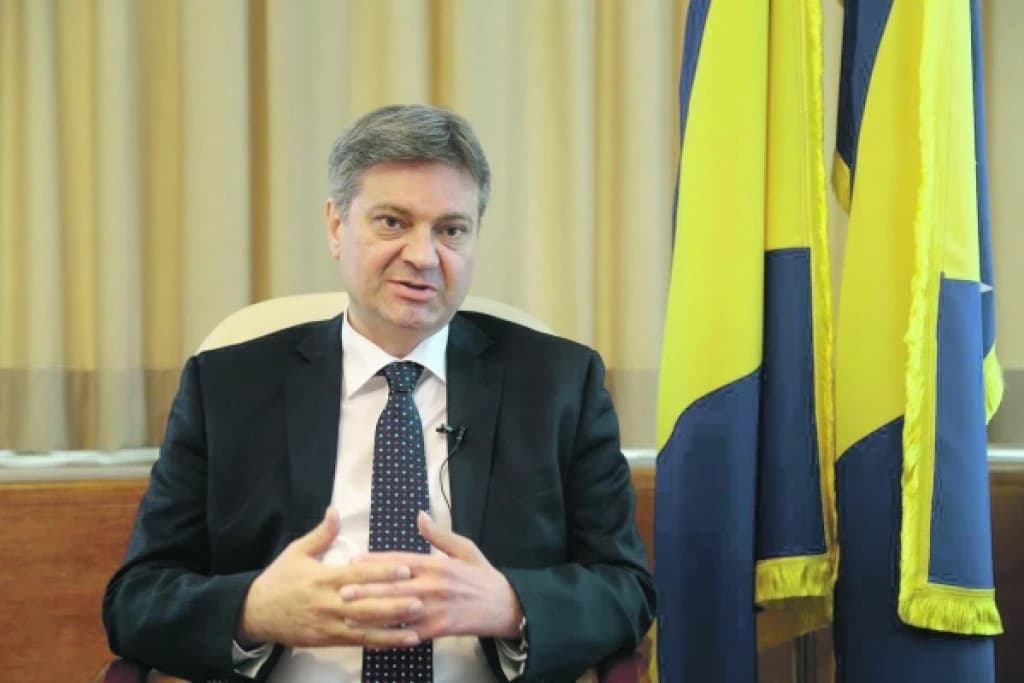 Zvizdićeva čestitka za Bajram: Poziv na međusobno razumijevanje